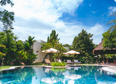 Không gian hồ bơi Vietnam Home